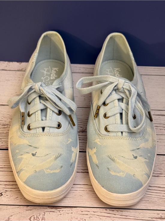 Keds Shoes - Keds Taylor Swift 1989 Tour seagull print canvas shoe limited edition 2015 EUC
